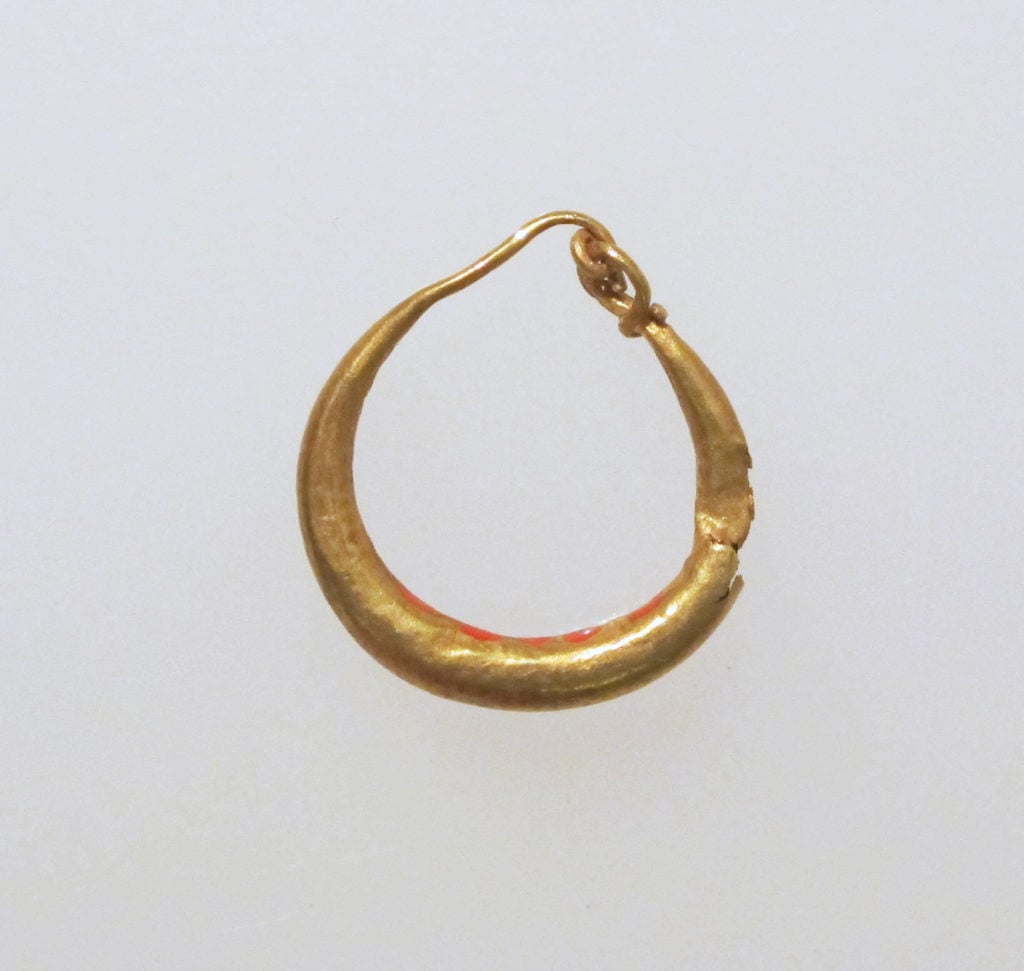 Loop earring