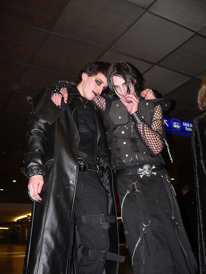 Goth fashion