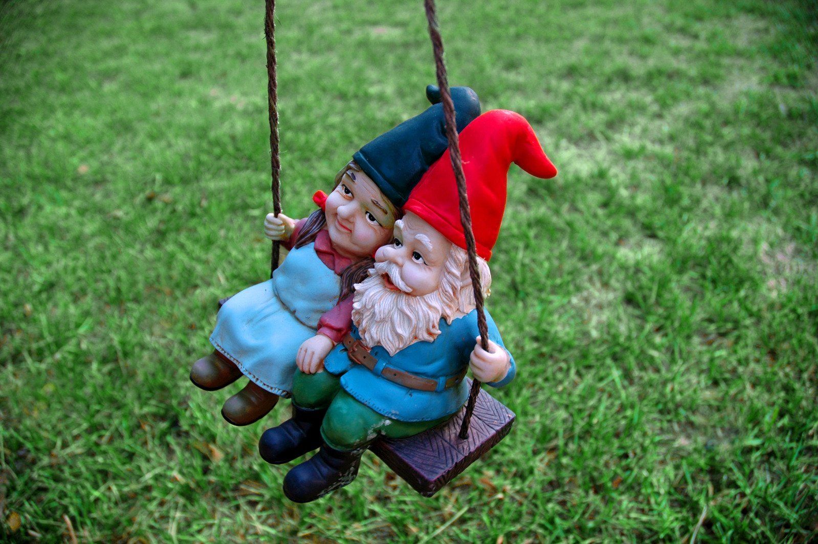 Gnome couple
