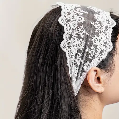 Lace band