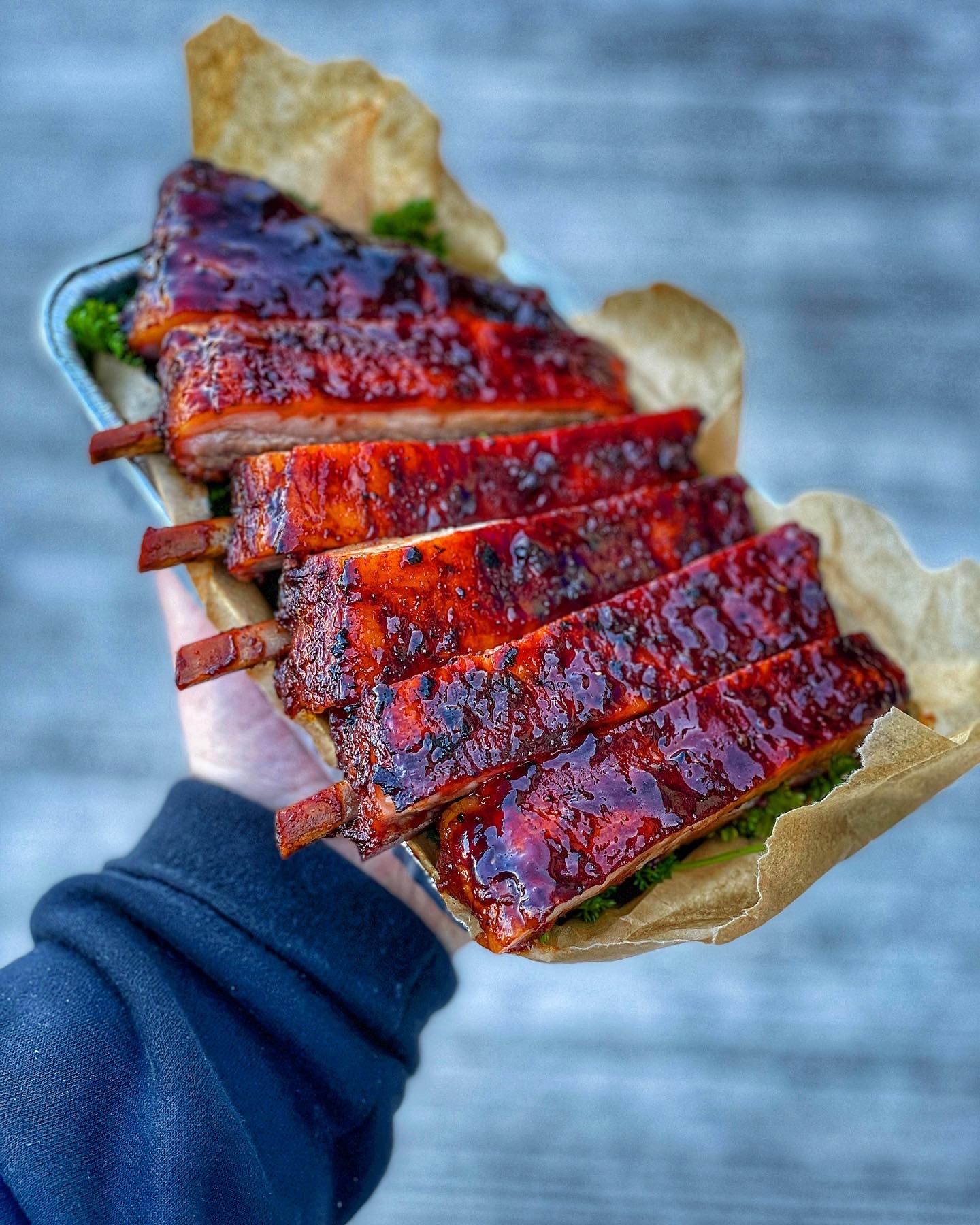 Barbequed ribs