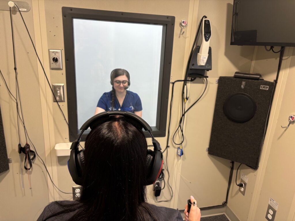 Ear hearing test